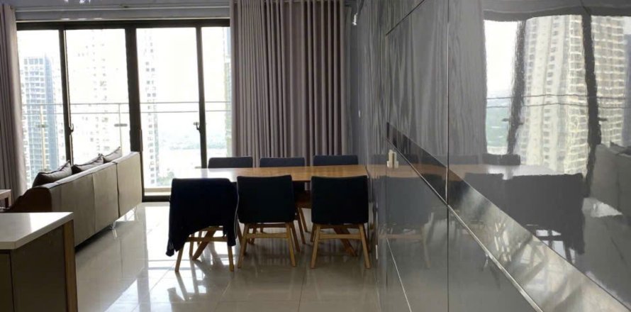 Квартира с 3 спальнями в Хошимин ,  № 26774