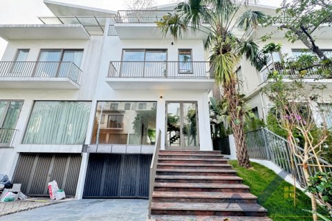 Дом с 3 спальнями в Лонгбьен, Ханой ,  № 26451