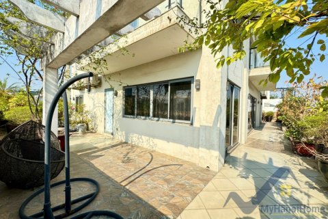 Квартира с 4 спальнями в Тэйхо, Ханой ,  № 26450 12