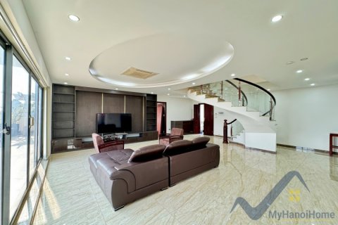 Квартира с 4 спальнями в Тэйхо, Ханой ,  № 26450 2