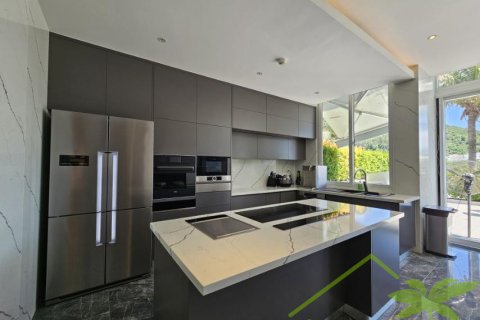 3 bedrooms Villa in Nha Trang, No. 28211 8