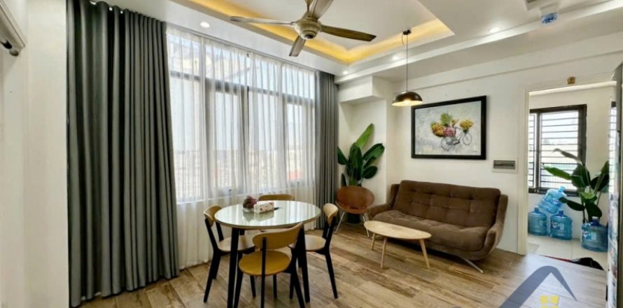 Квартира с 2 спальнями в Лонгбьен, Ханой , № 26401