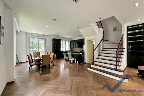 Вилла с 4 спальнями в Лонгбьен, Ханой , № 26404 3