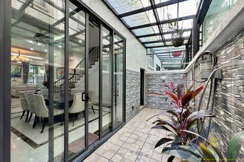 Вилла с 4 спальнями в Ханой ,  № 26384 18