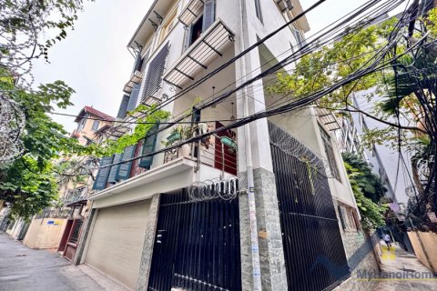 Вилла с 5 спальнями в Тэйхо, Ханой ,  № 26378