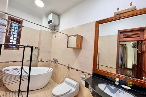 5 bedrooms Villa in Tay Ho, Ha Noi, No. 26378 12