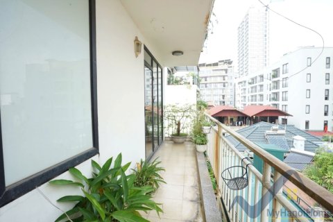 Квартира с 3 спальнями в Тэйхо, Ханой , № 26385 10