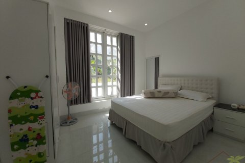 4 bedrooms Villa in Nha Trang, No. 28649 9