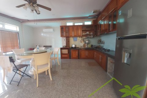 4 bedrooms House in Nha Trang,  No. 28323 12