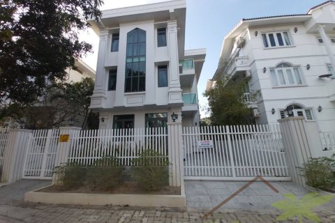 5 bedrooms Villa in Nha Trang, No. 28603