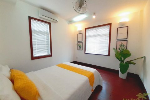 5 bedrooms Villa in Nha Trang, No. 28708 2