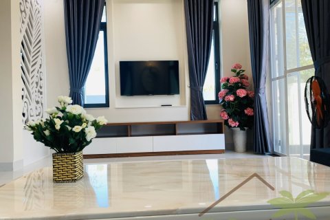 5 bedrooms Villa in Nha Trang, No. 28591 2