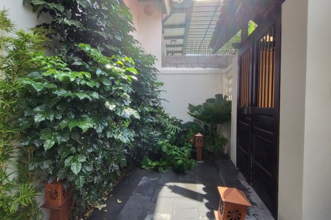 5 bedrooms Villa in Nha Trang,  No. 18646 13