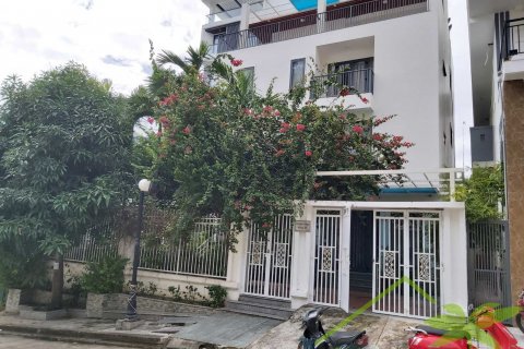 9 bedrooms Villa in Nha Trang,  No. 10539