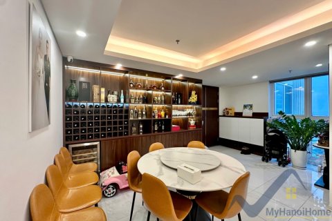 Квартира с 3 спальнями в Тэйхо, Ханой , № 26431 2