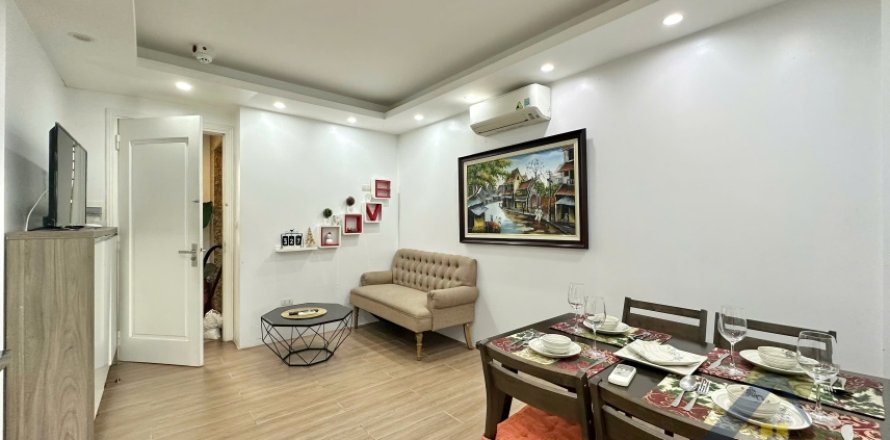 Квартира с 2 спальнями в Лонгбьен, Ханой , № 26429