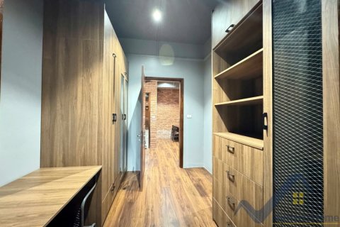 Квартира с 1 спальней в Лонгбьен, Ханой , № 26430 5