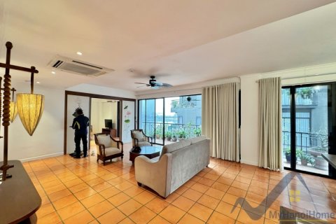 Квартира с 2 спальнями в Бадинь, Ханой ,  № 26433