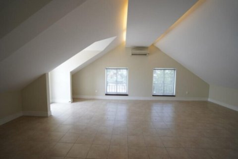 5 bedrooms House in Thu Duc, Ho Chi Minh,  No. 27262 23