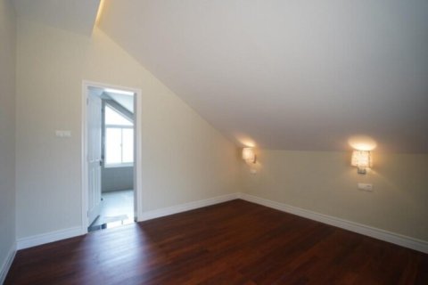 5 bedrooms House in Thu Duc, Ho Chi Minh,  No. 27262 21