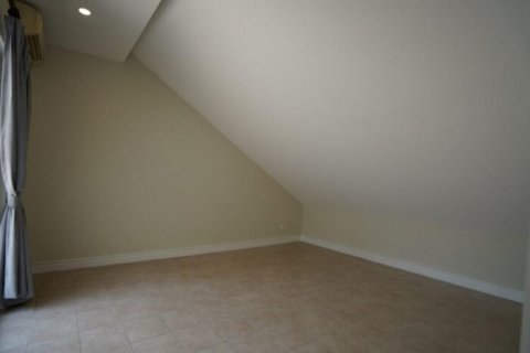 5 bedrooms House in Thu Duc, Ho Chi Minh,  No. 27262 20