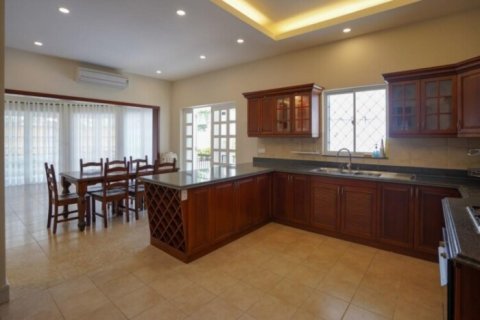 5 bedrooms House in Thu Duc, Ho Chi Minh,  No. 27262 4
