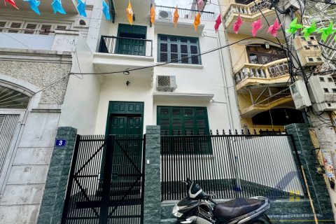 Вилла с 3 спальнями в Тэйхо, Ханой ,  № 20338