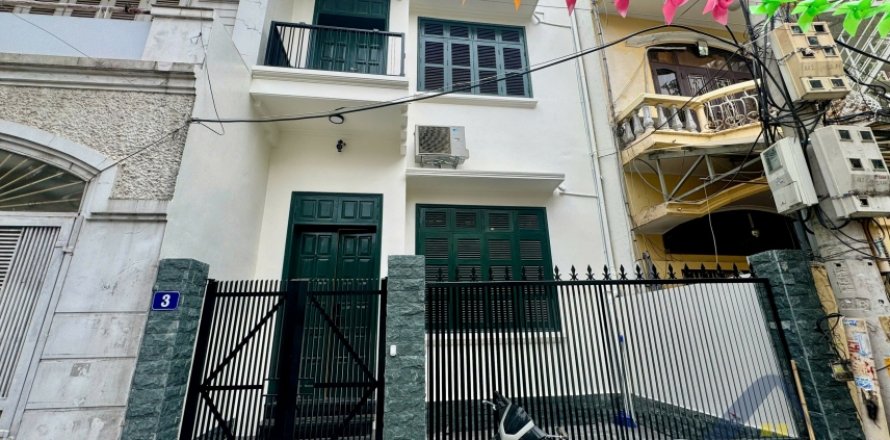 Вилла с 3 спальнями в Тэйхо, Ханой ,  № 20338