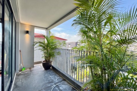 Квартира с 3 спальнями в Тэйхо, Ханой ,  № 19849 5