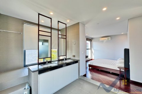 Квартира с 3 спальнями в Тэйхо, Ханой ,  № 19849 14