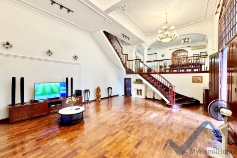 Вилла с 4 спальнями в Тэйхо, Ханой ,  № 19616