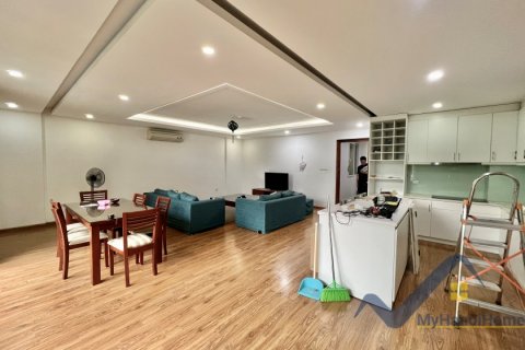 3 bedrooms Apartment in Tay Ho, Ha Noi,  No. 20186 4